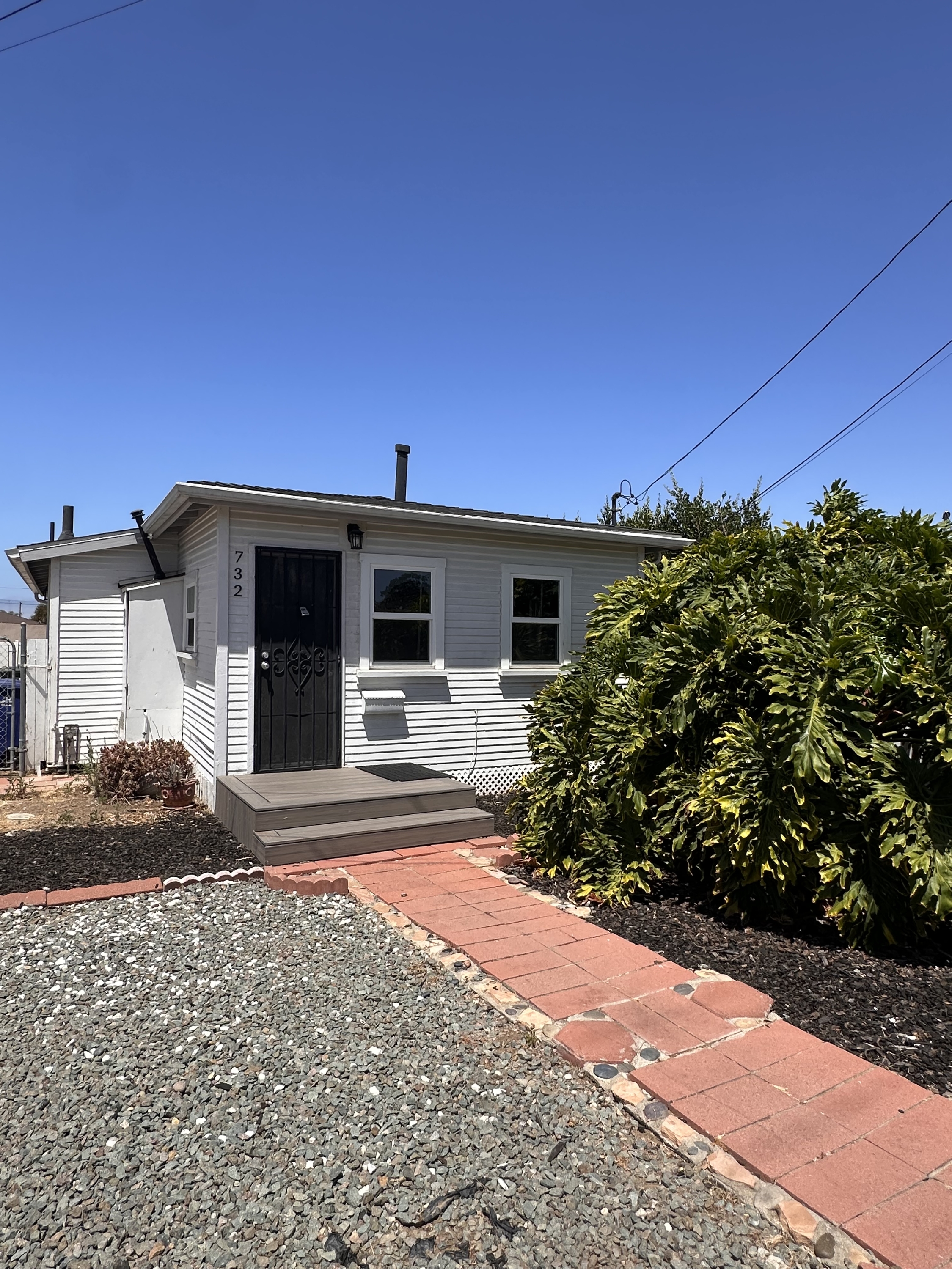 732 Twin Oaks Avenue - 1